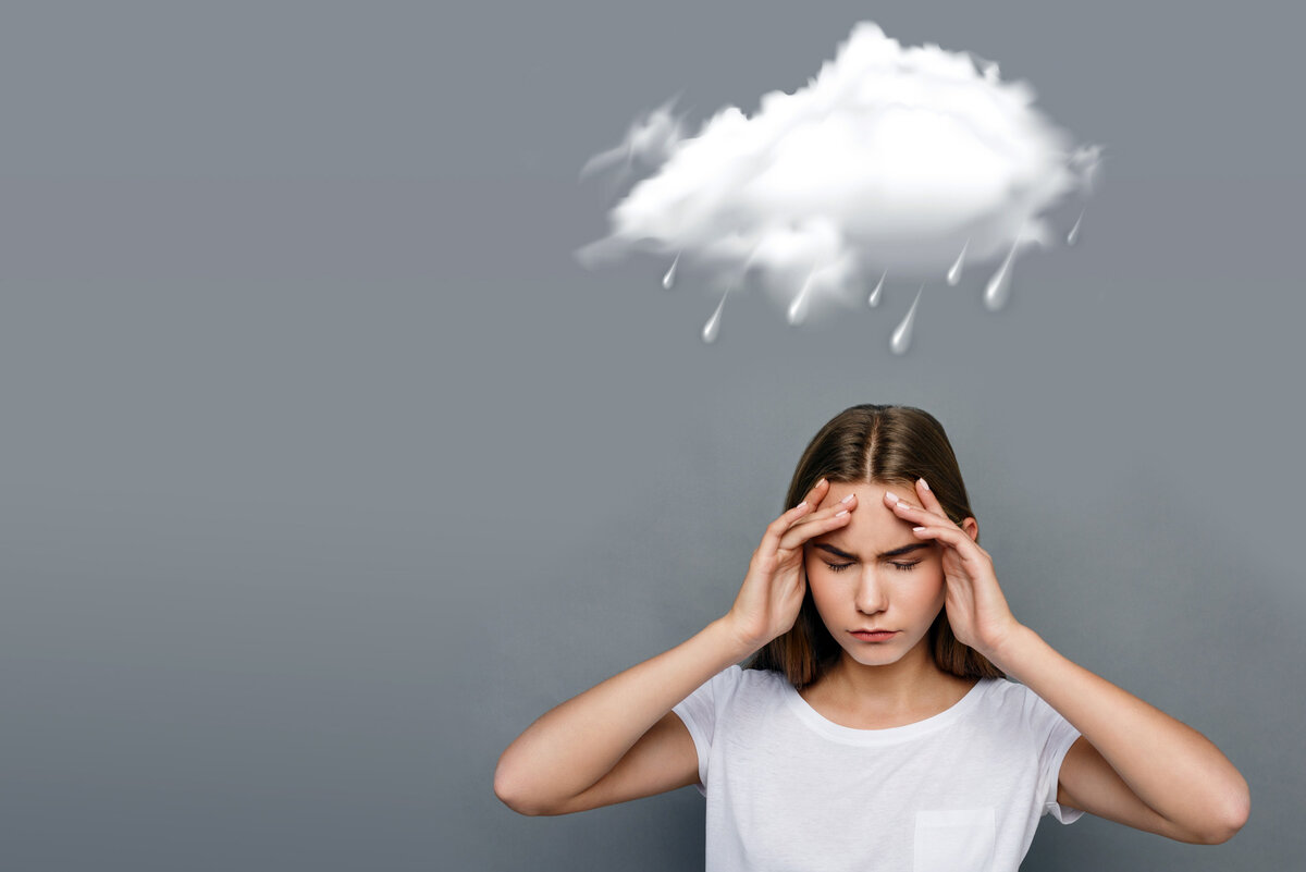 Метеозависимость — это когнитивное искажение, считают учёные. 