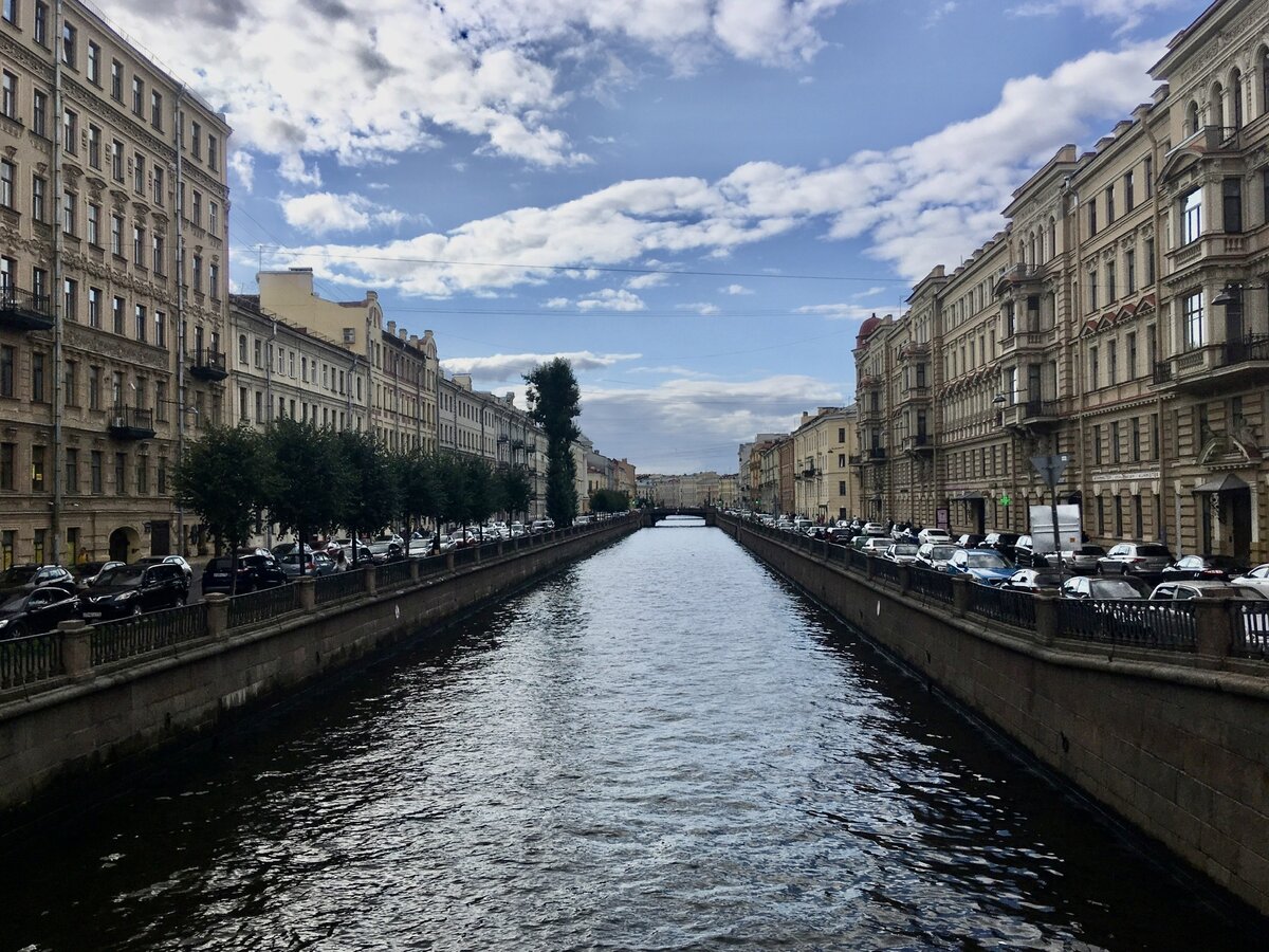 Почему я переехала из Санкт-Петербурга в Москву: доводы за и против | Карта  новых впечатлений | Дзен