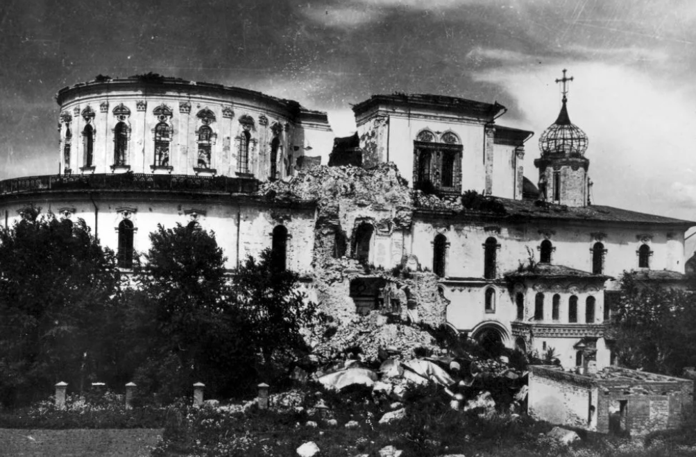 Воскресенский собор после войны