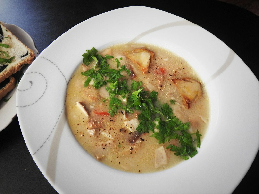 Тосканский грибной суп с белой фасолью