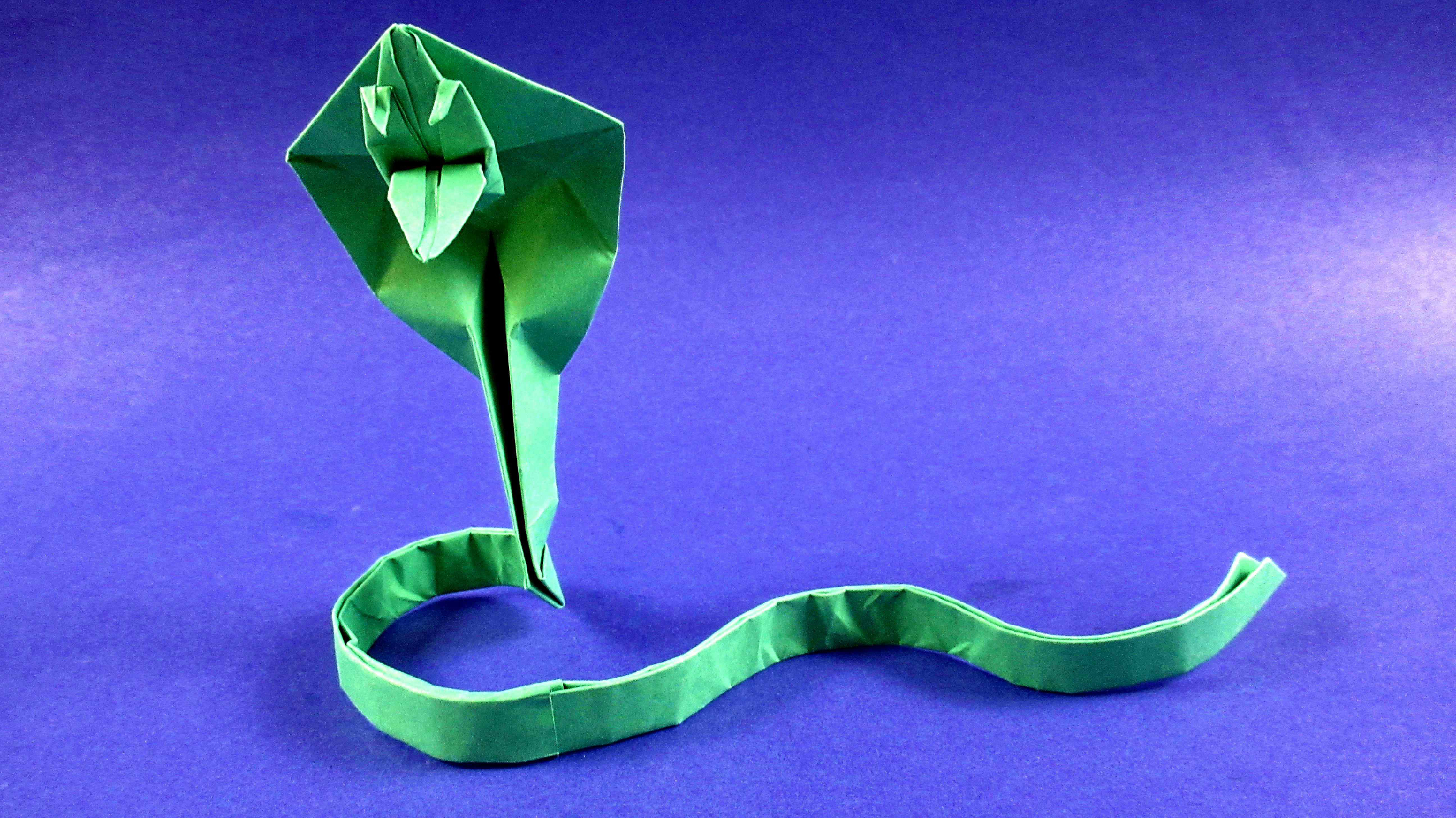 Как сделать змею из бумаги. DIY