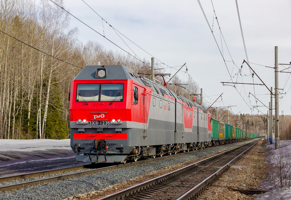 рехсекционный электровоз 3ЭС6-1236 ТЧЭ-17 Пермь-Сортировочная, фото "Уральские локомотивы"