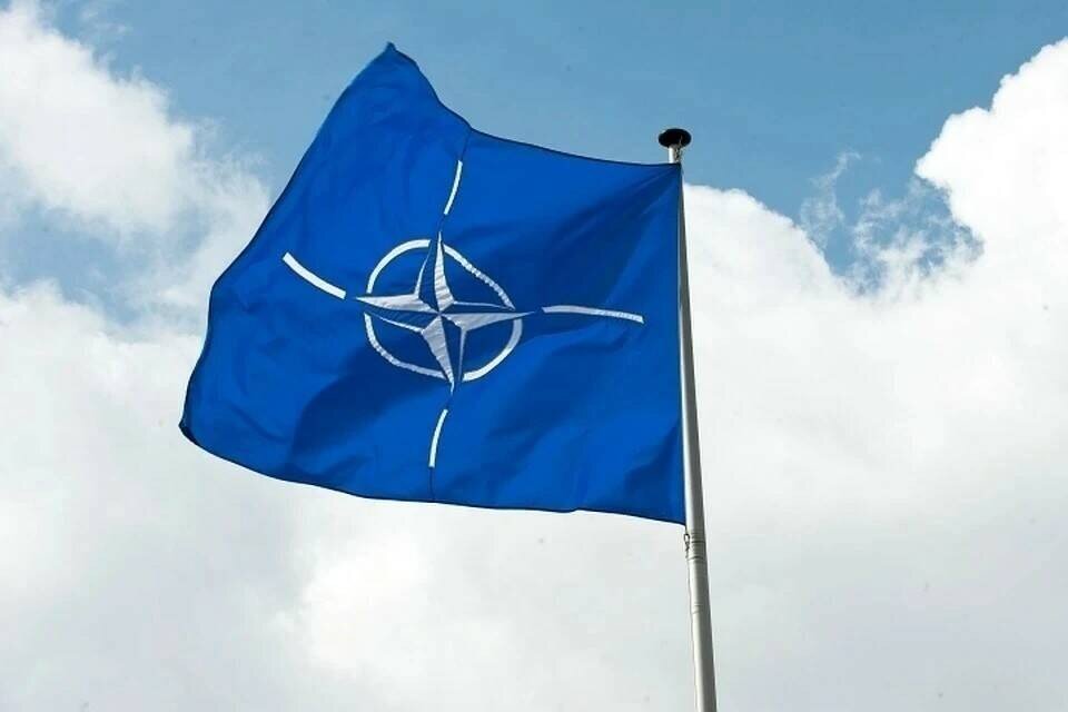     Yonhap: президент Южной Кореи примет участие в саммите НАТО  GLOBAL LOOK PRESS