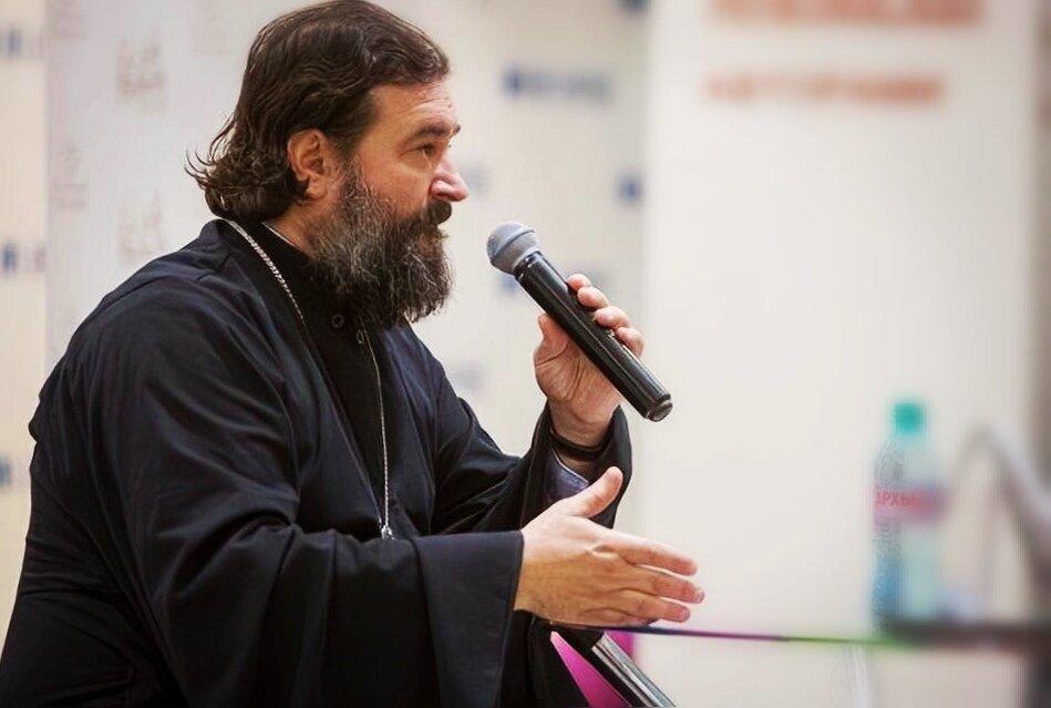 Андрей Ткачёв — протоиерей, писатель, проповедник, миссионер, телеведущий, блогер.