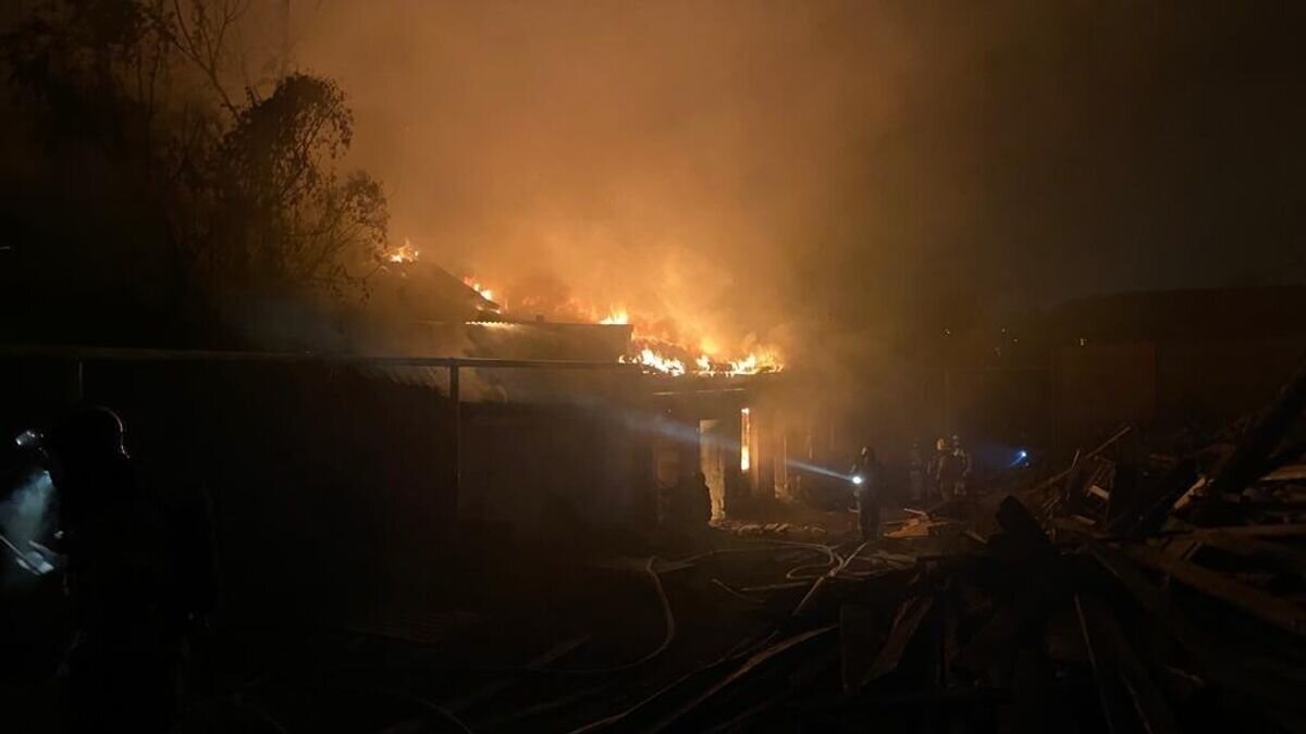    Пожар на улице Республиканская в городе Ростове-на-Дону© Фото : ГУМЧС России по Ростовской области