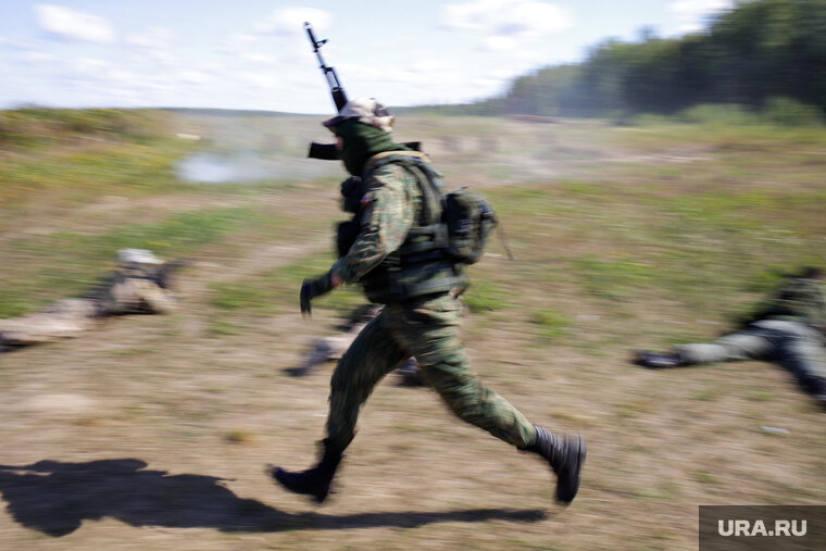    Российские войска отступили, чтобы акцентировать внимание на слабых позициях