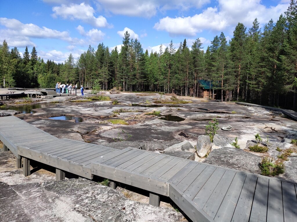 Петроглифы на Белом море музей,Карелия