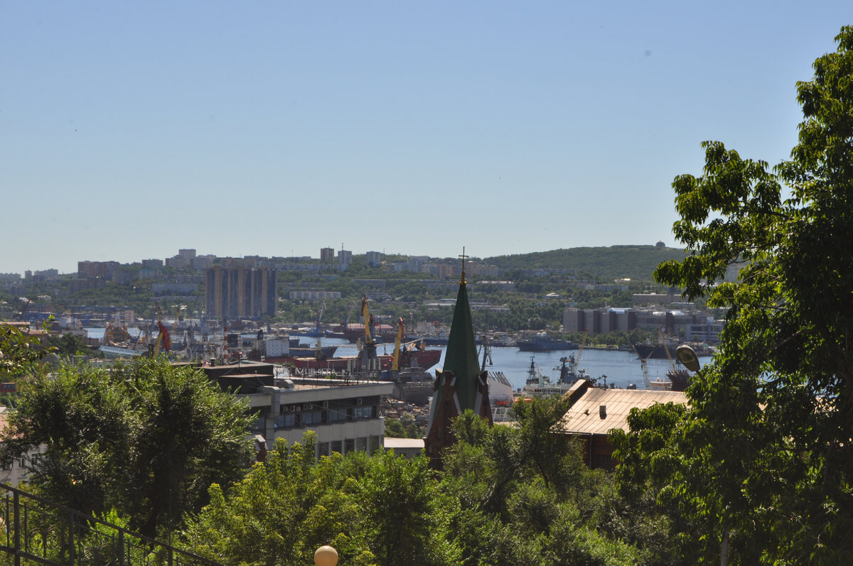 фото панорамный вид на  бухту Золотой Рог