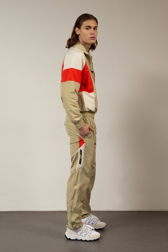 Источник: https://www.tsum.ru