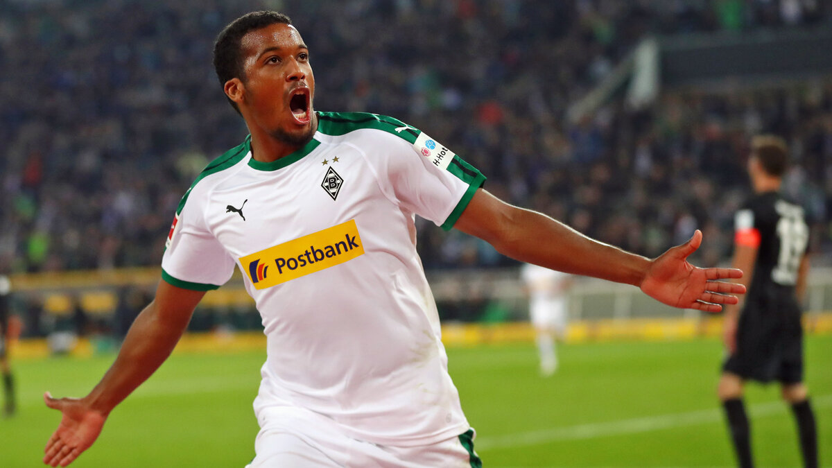 Алассан Плеа (игрок "Боруссии М") 