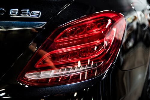 https://www.pexels.com/ru-ru/photo/chrome-tailight-1236794/