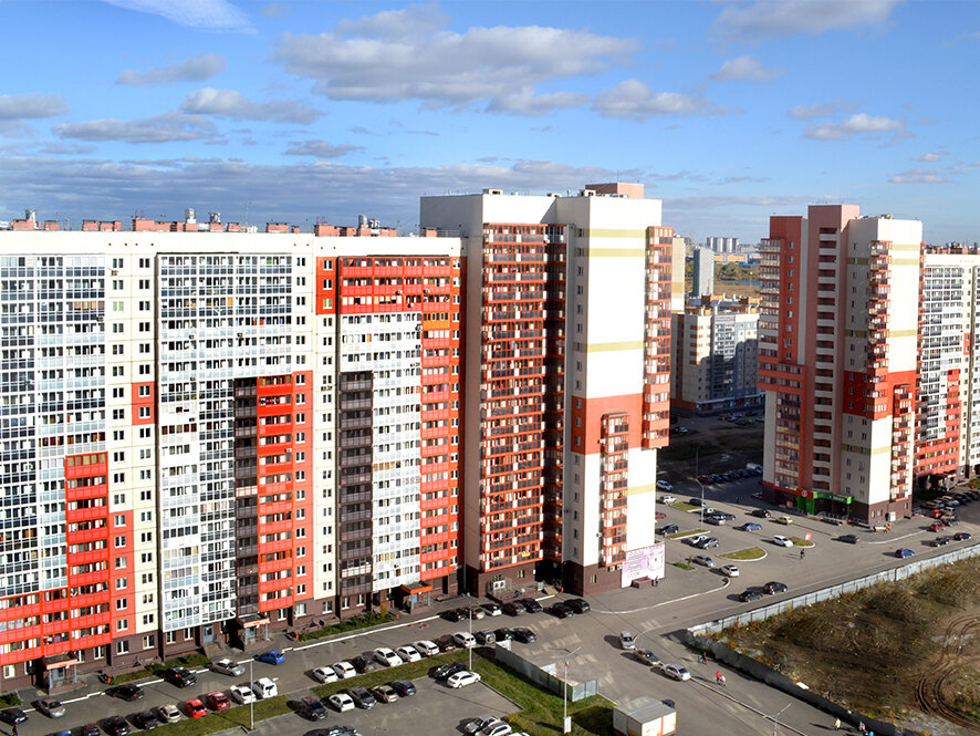 В таком микрорайоне располагается квартира, о которой сегодня пойдёт речь