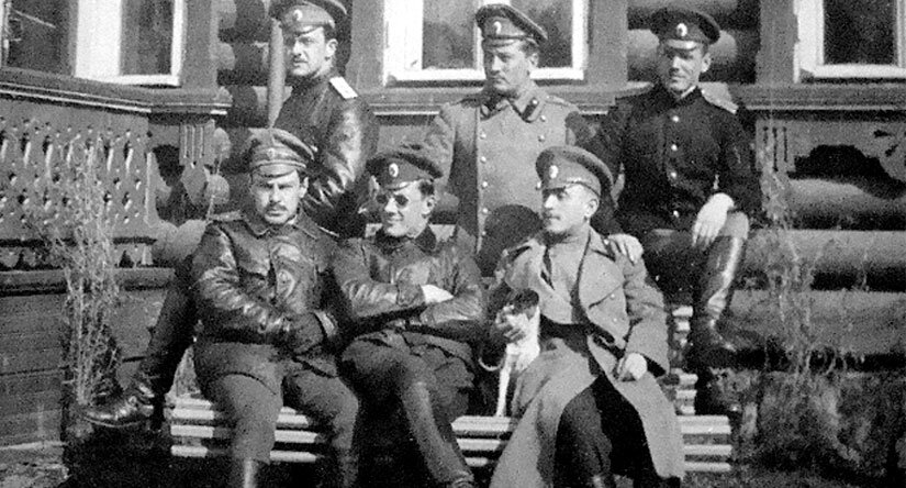 Офицеры форта Красная Горка. 1915 год