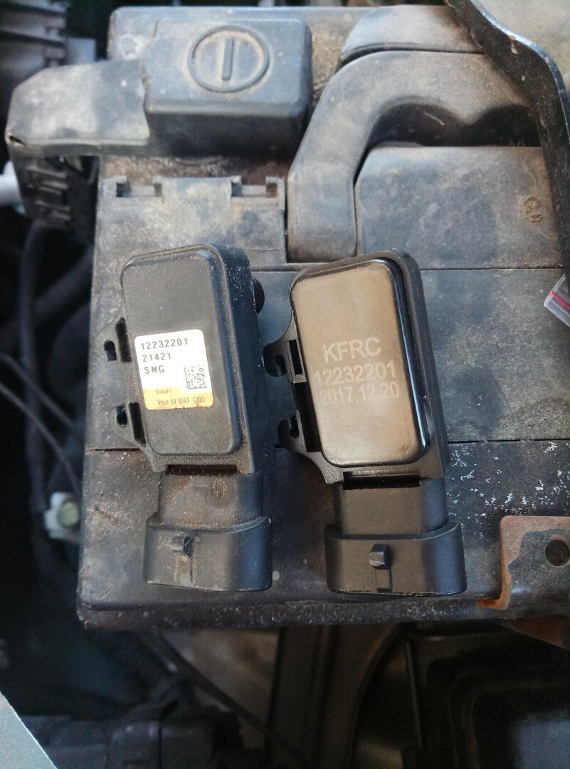 Слева родной — справа новый от чери!