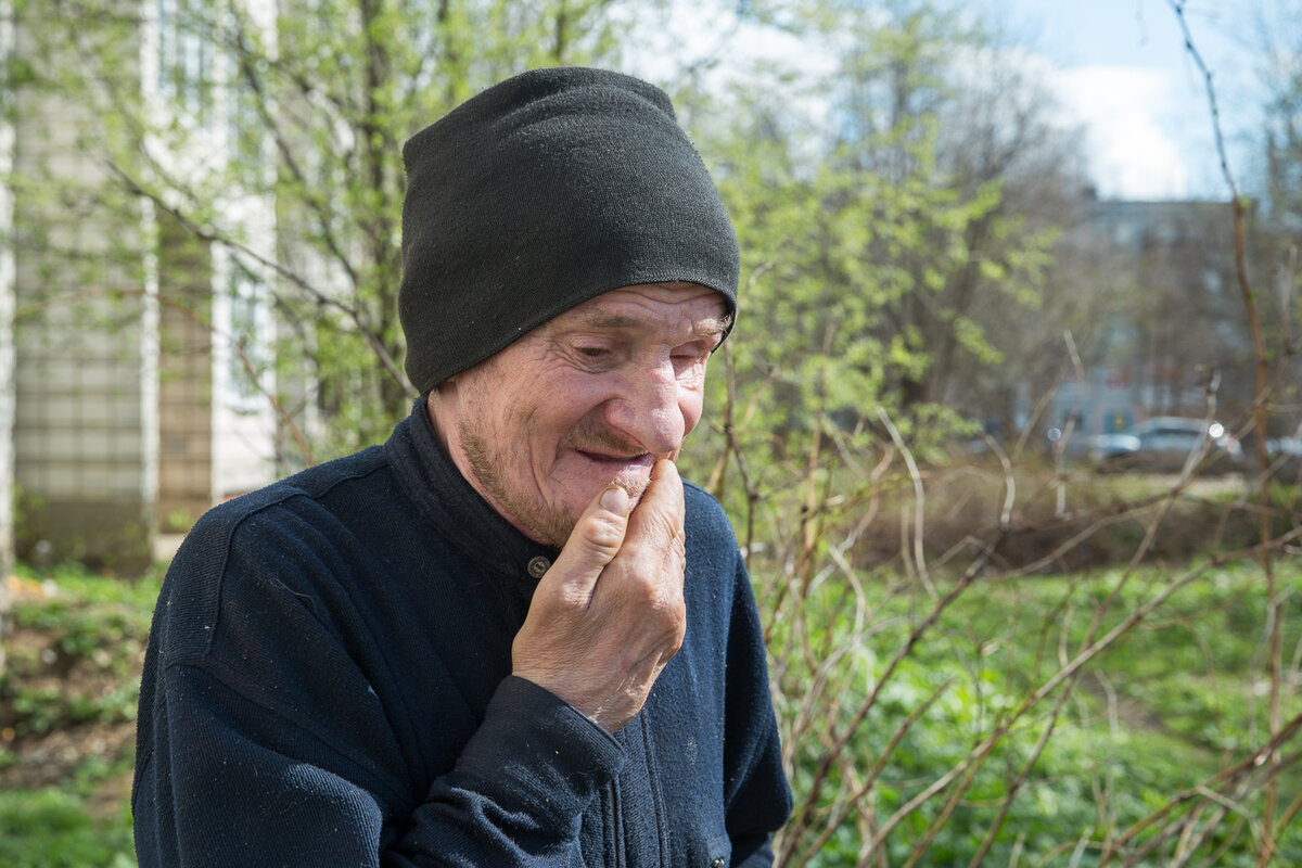 Так выглядел Николай, когда его спустя 30 лет разлуки увидела дочь