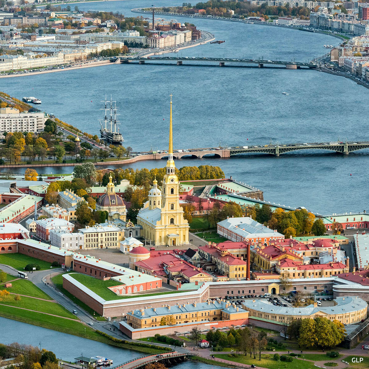 317 лет санкт петербургу