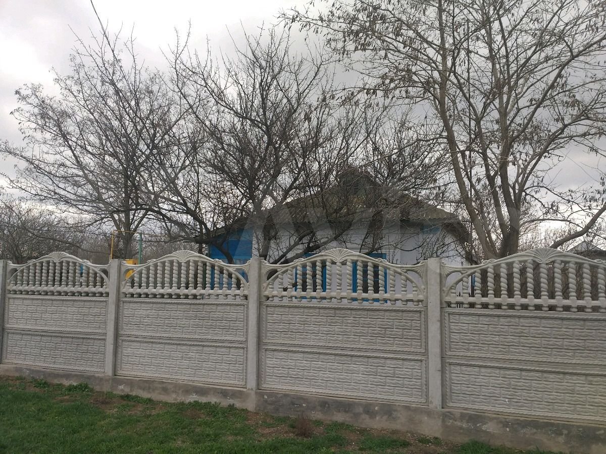 Забор - да, симпатичный