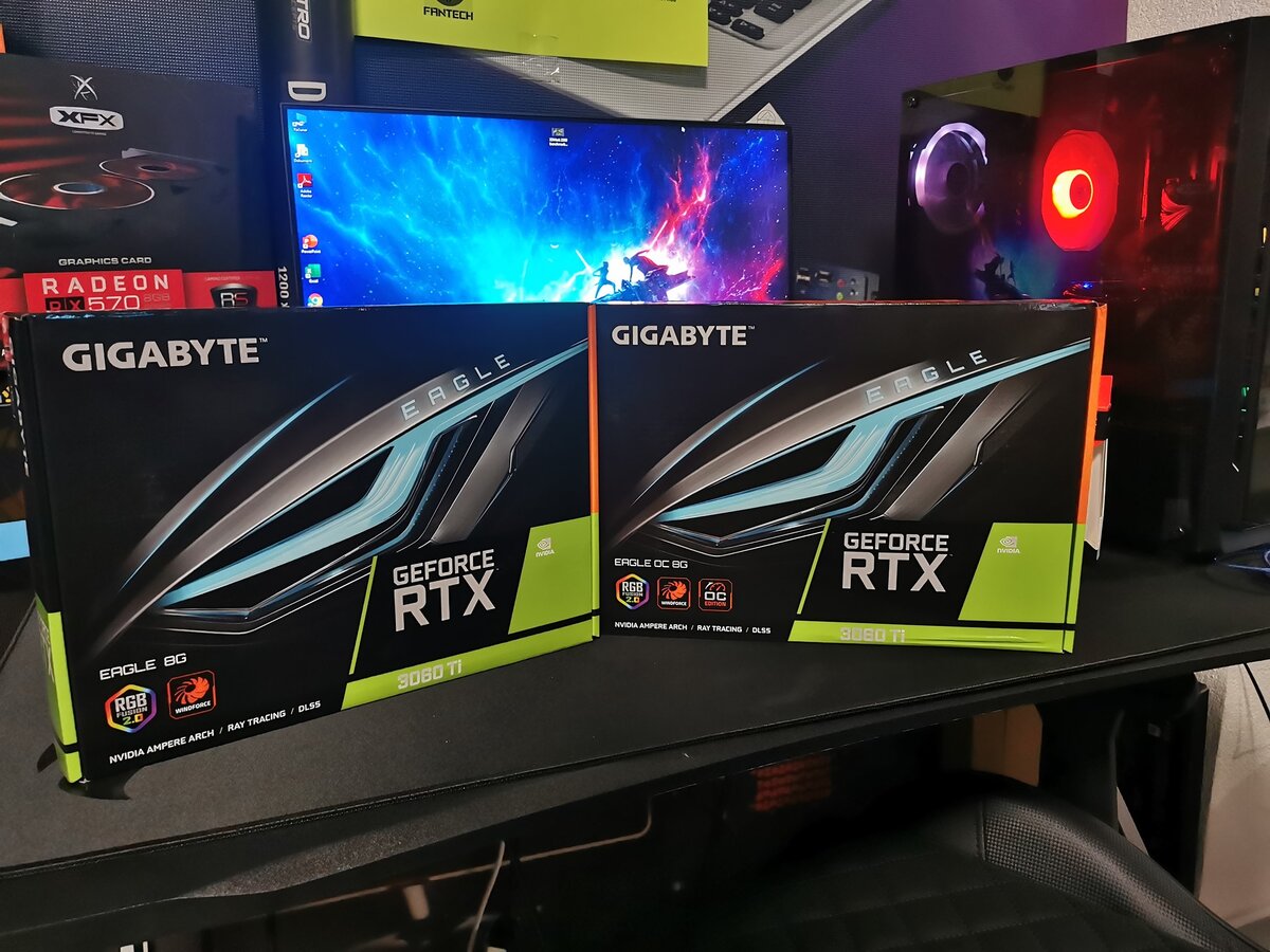 RTX 3060Ti уже поступают на полки магазинов. Этому свидетельствуют фотографии в сети. Также по предварительной информации, немного этих карт получил и "Ситилинк", но это не точно