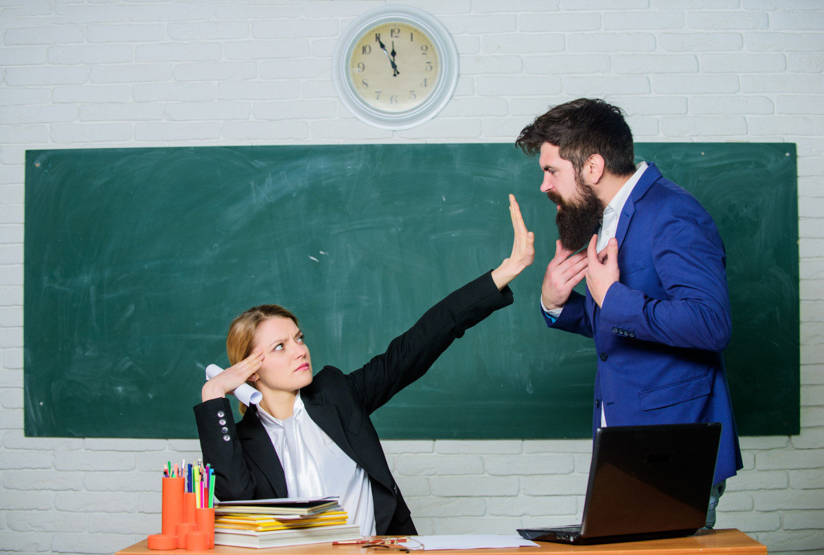 Спорить с учителем