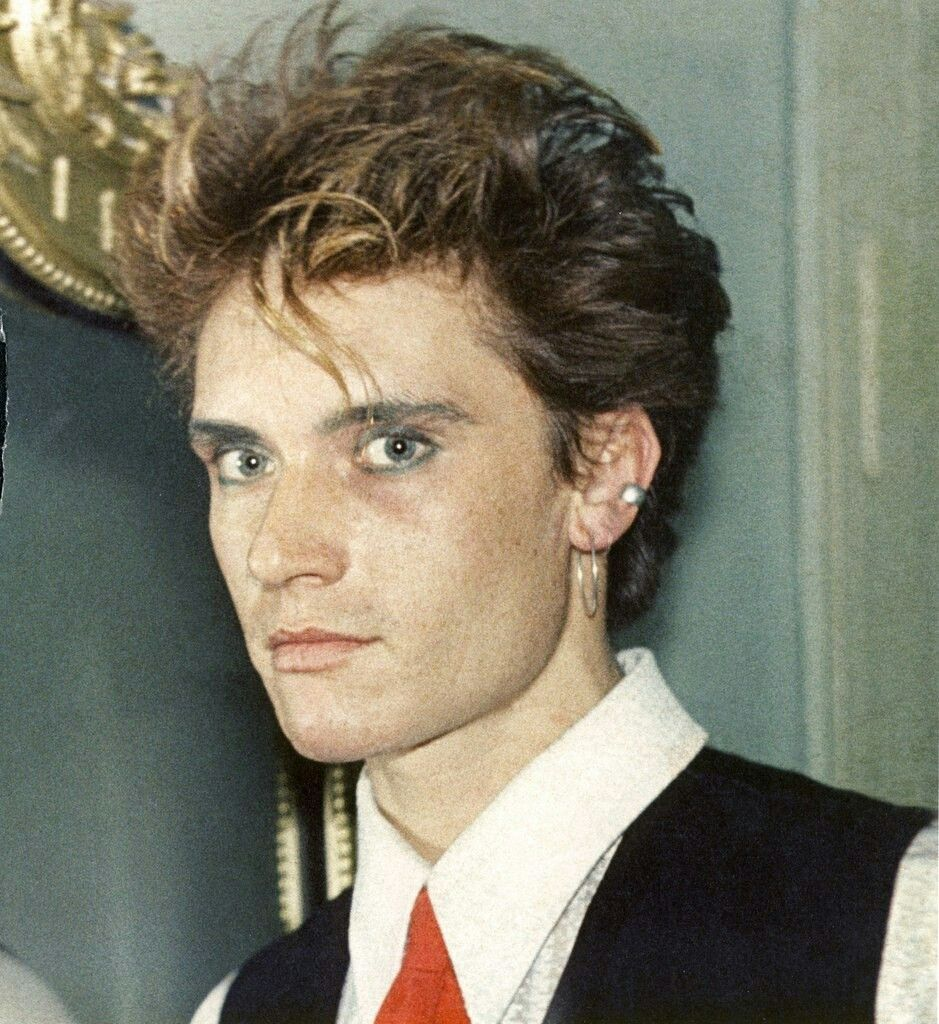 Гурьянов в молодости. Гурьянов в молодости. Гурьянов в молодости. Гурьянов в молодости. Гурьянов в молодости.