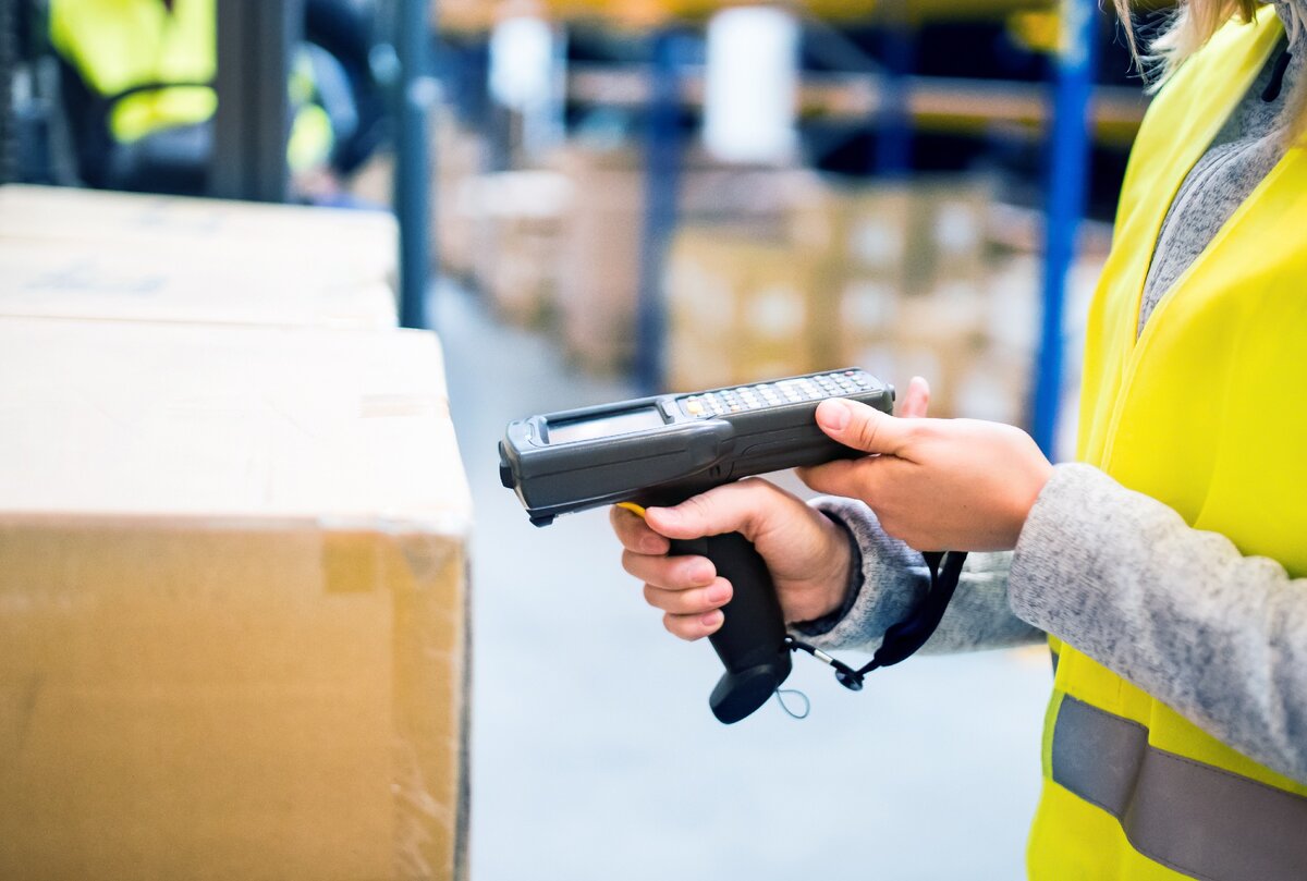 Цифровая маркировка и прослеживаемость товаров. Национальная система прослеживаемости товаров. Монитор прослеживаемый товар или нет. Монитор прослеживаемый товар или нет. Монитор прослеживаемый товар или нет.