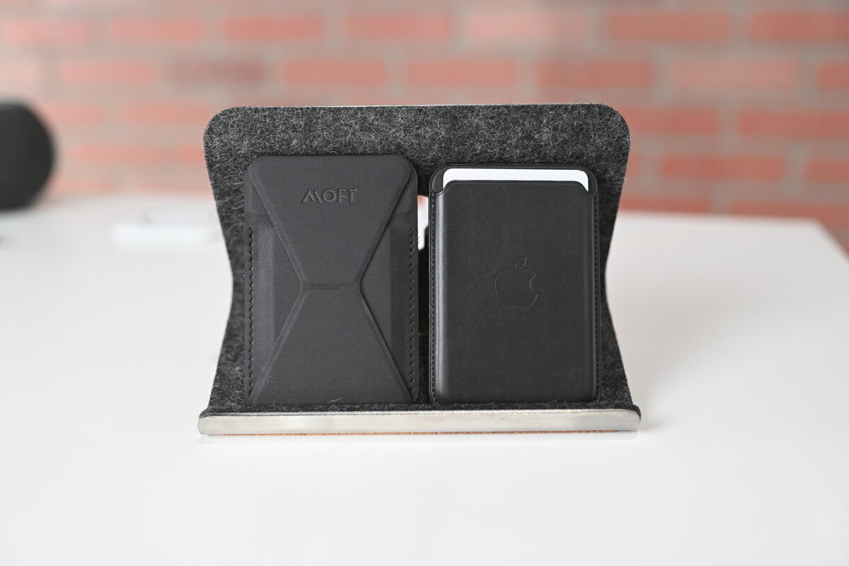 кошелек Moft и кошелек Аpple MagSafe