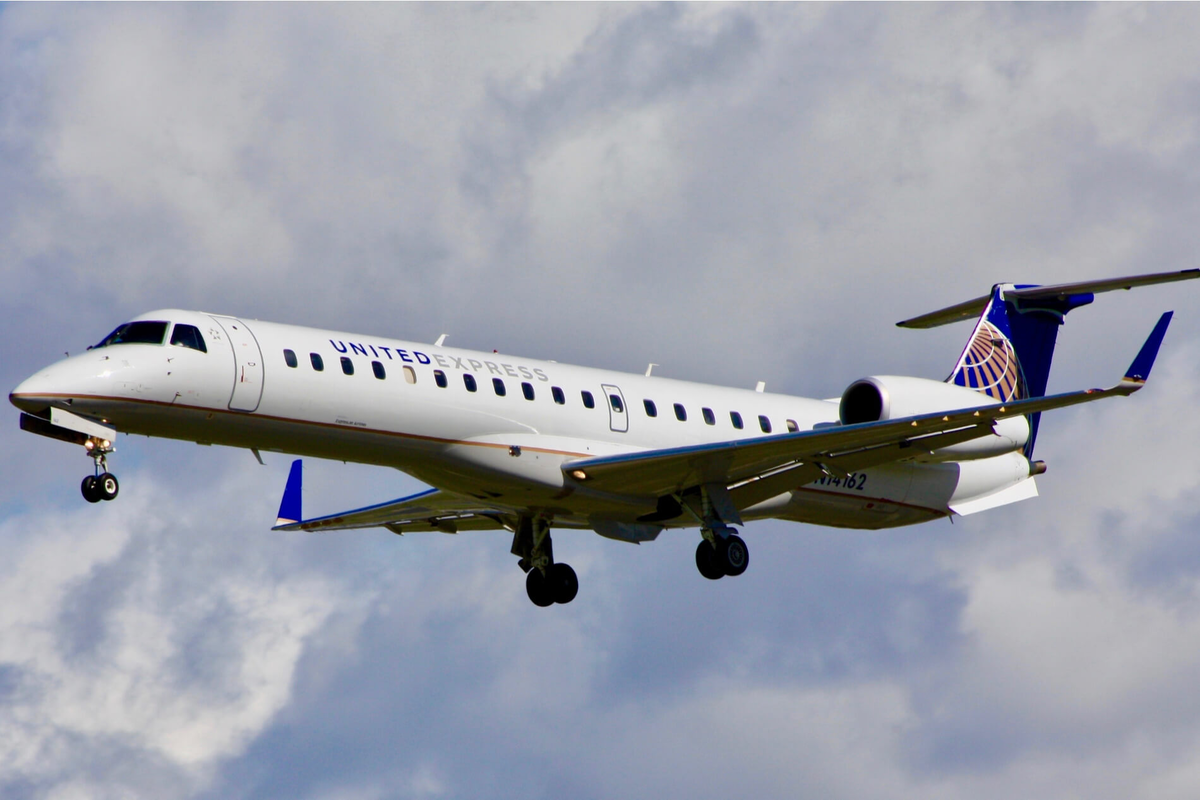 ERJ135