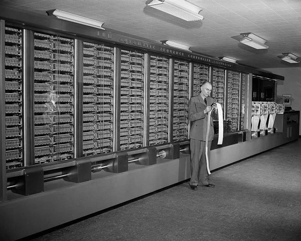 Mark - I . Первый компьютер IBM