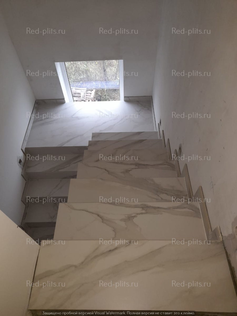 Облицовка лестницы керамогранитом Monte Tiberio | Red-plits | Дзен