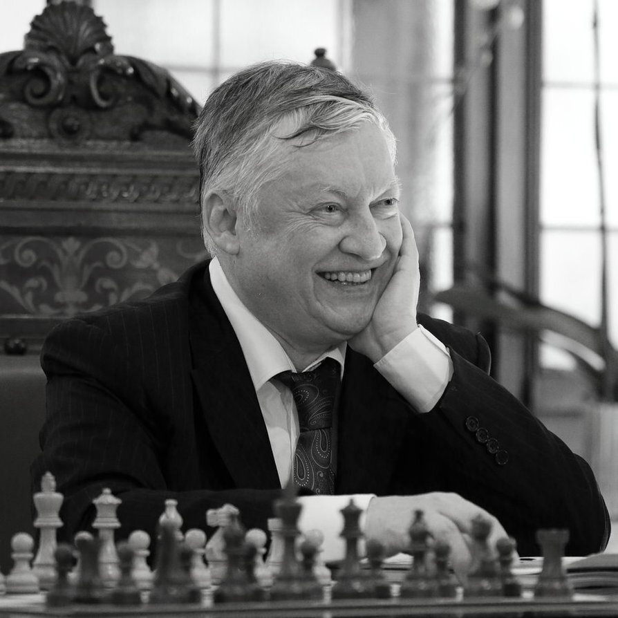 Ссылка на источник https://clck.ru/VgUYA "Chess tactics 102". 