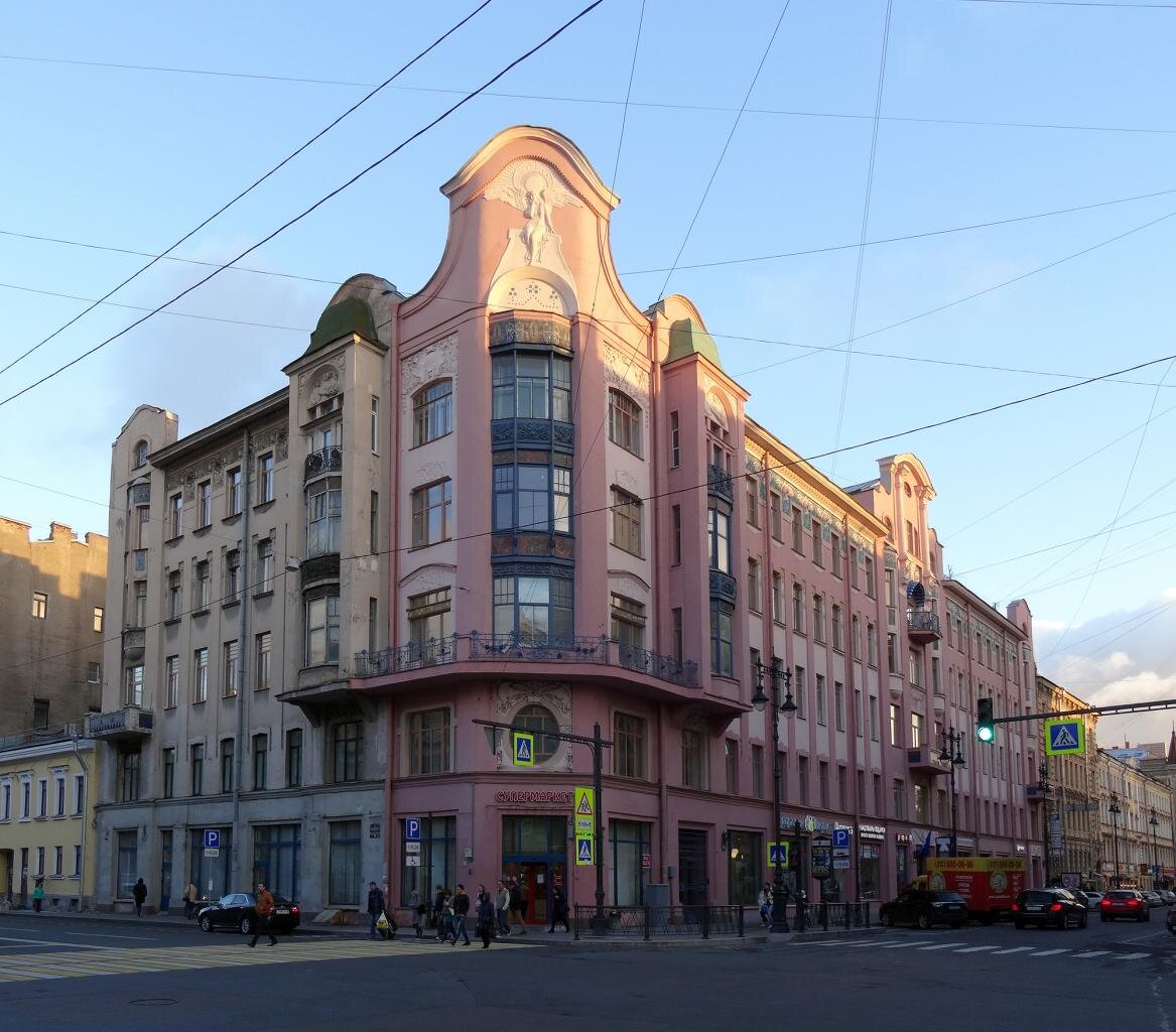 Дом Бадаева