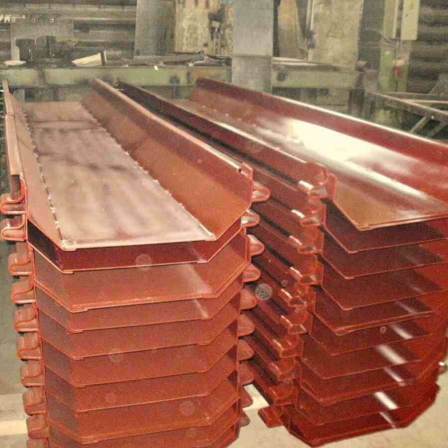 Вот такие рештаки, каждый весом 50 кг. 