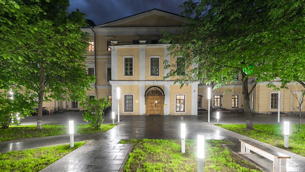 Историческое здание театра построено еще в 1914 году. Фото: gitis.net 
