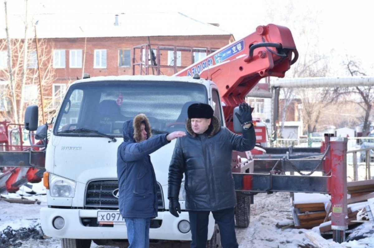    В Октябрьском округе Омска продолжается капремонт в гимназии № 88