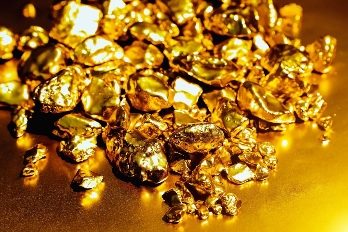 Компания сегодня Это успешное высокотехнологичное предприятие по добыче россыпного золота, занимающее 1-е место среди золотодобывающих компаний Усть-Майского района.