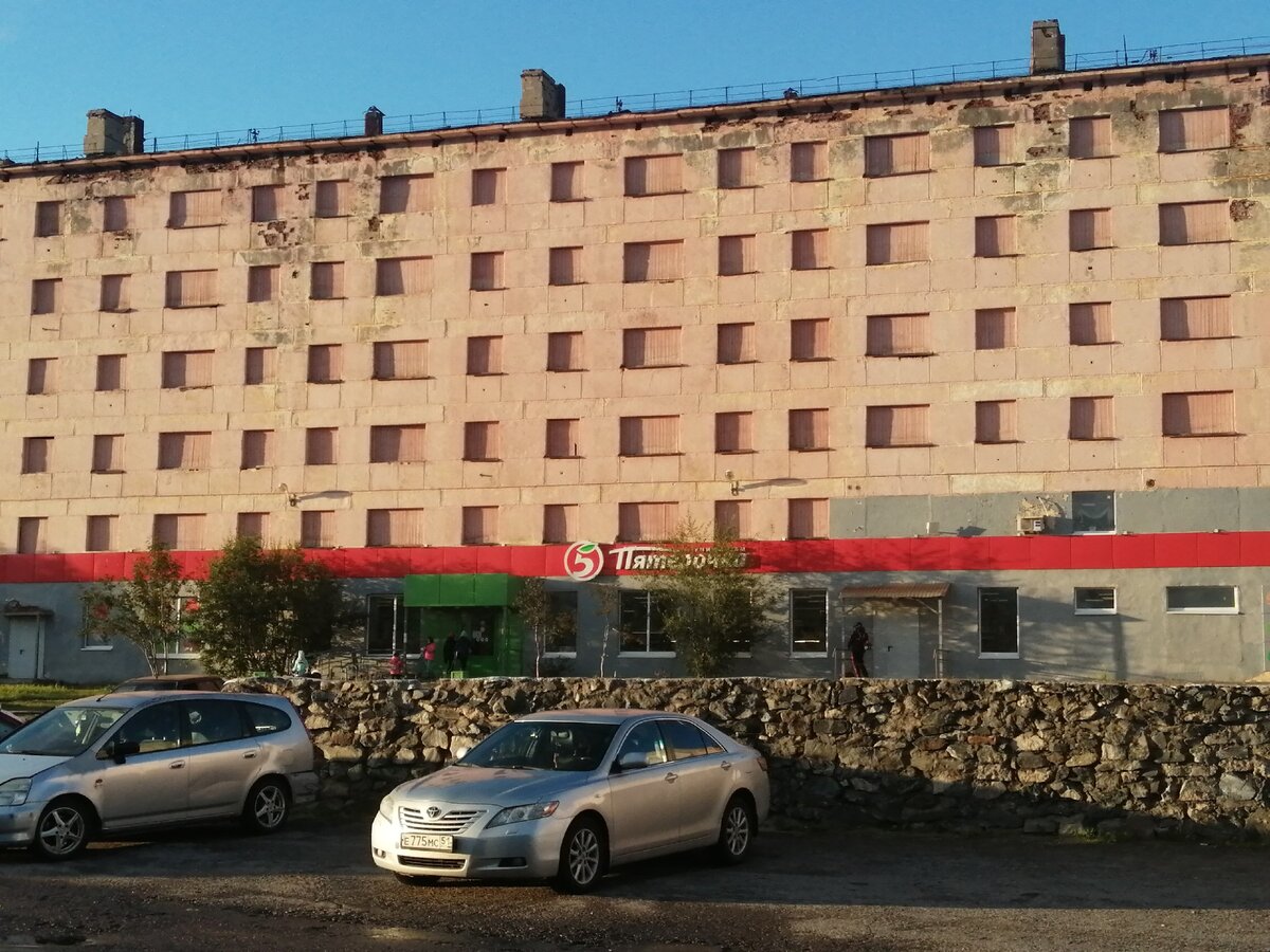 В поселке очень много пустующих домов