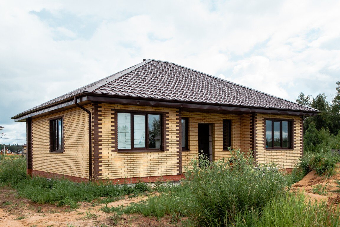 * Самый востребованный дом 2020 года — СОФТ 30. Площадь от 93 м². Стоимость в предчистовой комплектации от 2'298 тыс.р.