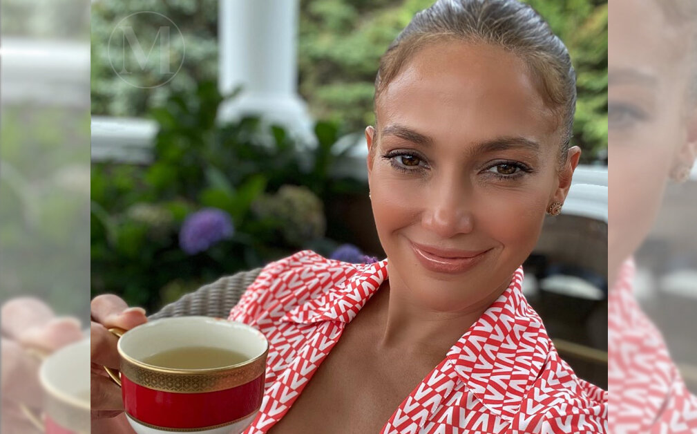 Источник фото: @jlo / Instagram   