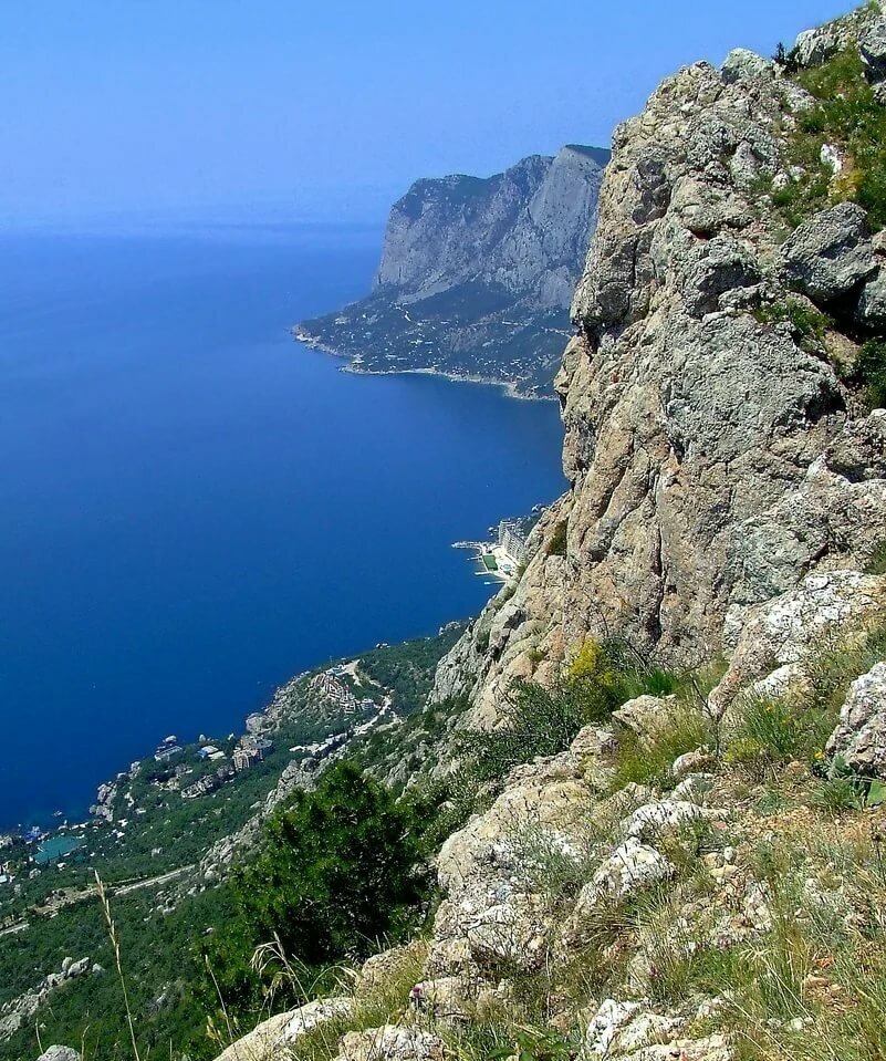 вид с крымского языка тролля