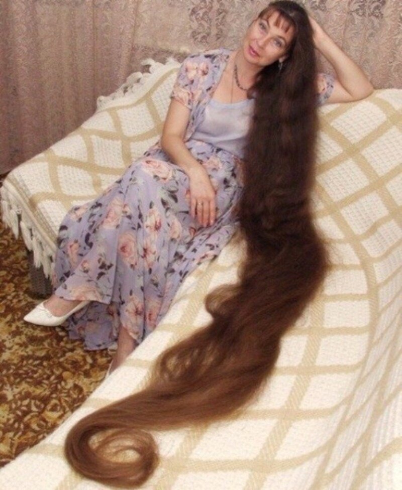 Почему длинный. Самые длинные волосы. Саааамые длинные волосы. Левушка с самыми длянными волосамм.