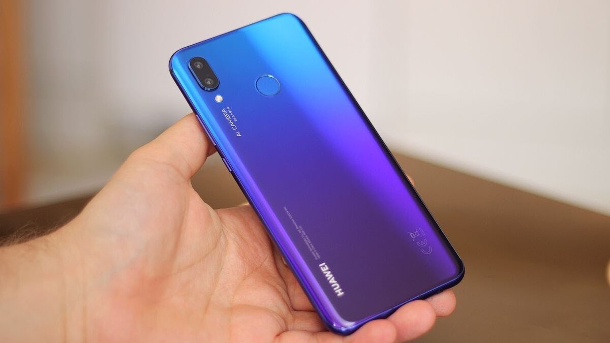 Почему honor 10. Honor Nova 2s. Honor Nova 2i.