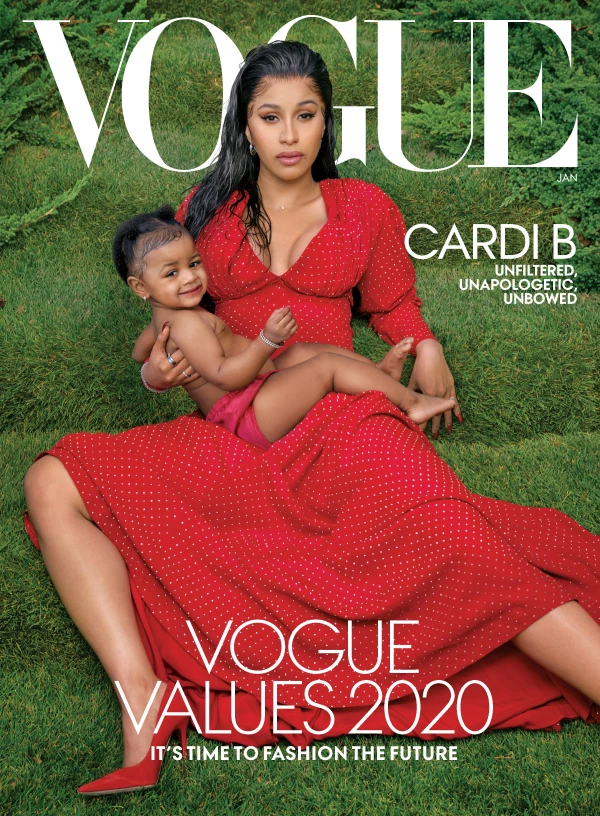 Карди Би впервые освещает Vogue, баюкая дочь Kulture.