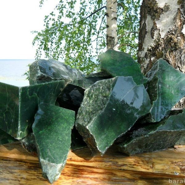 Сибирский нефрит для каменки