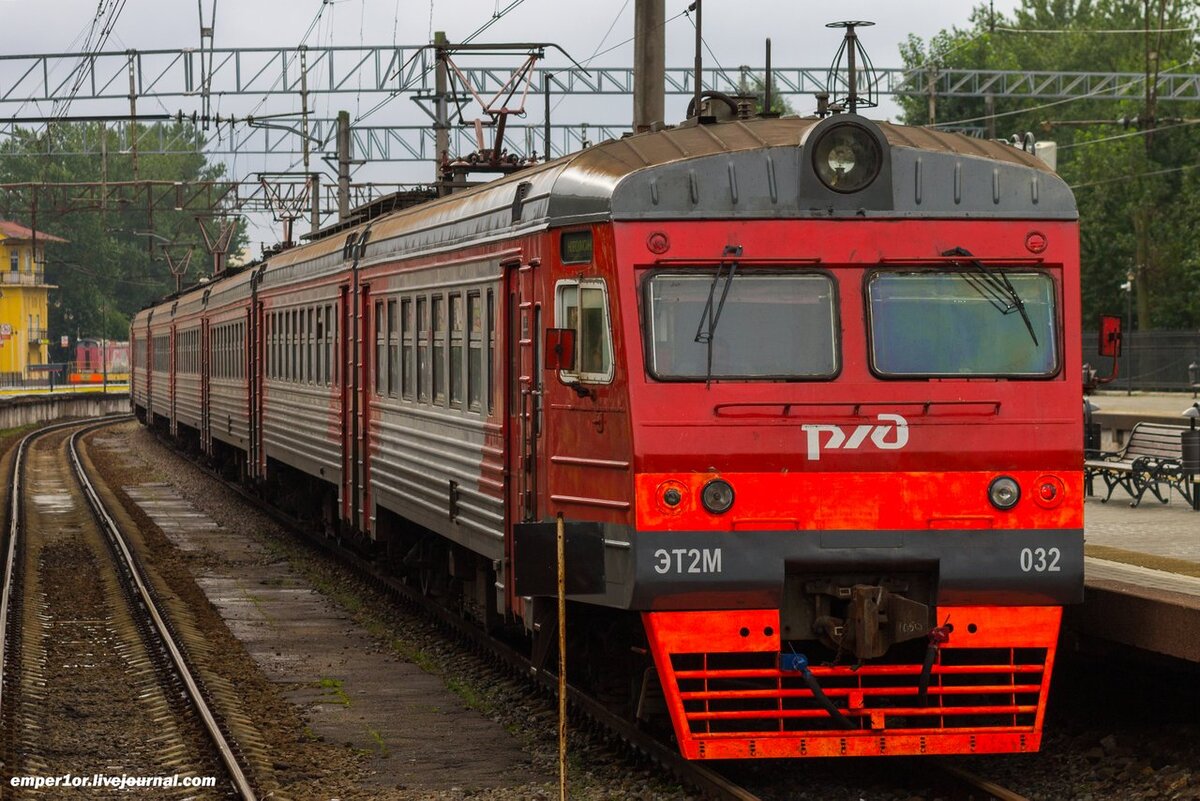 Электропоезд ЭТ2М-032, Витебский вокзал