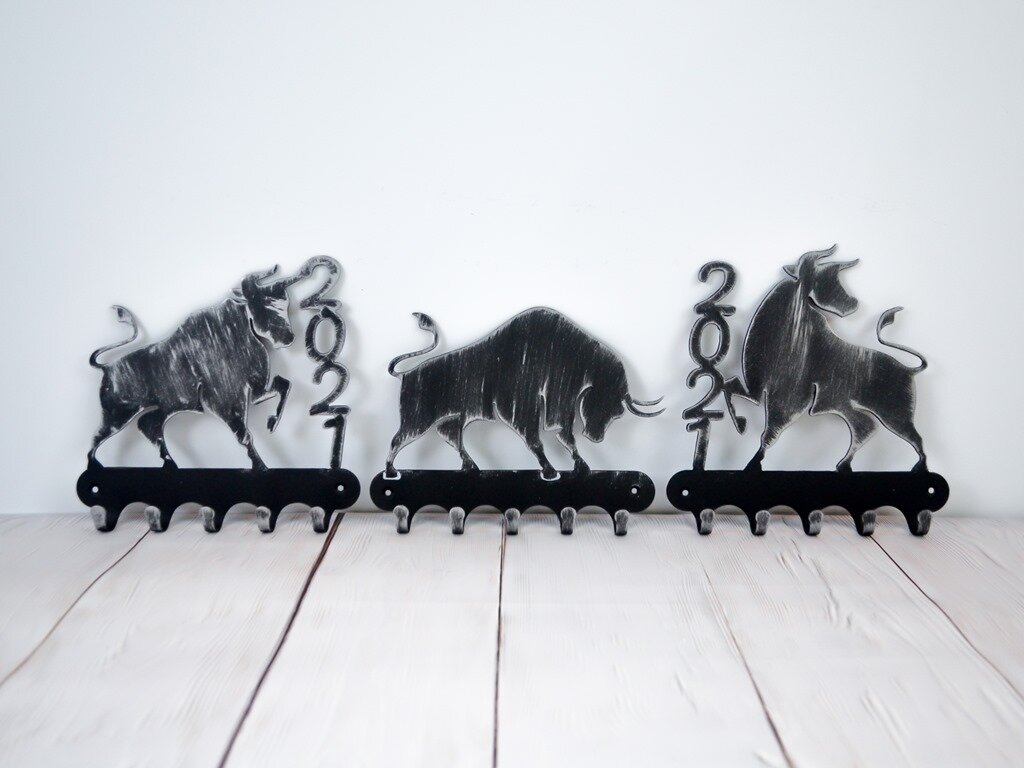 Набор из 3 ключниц "Быки. На счастье!". Личное фото.