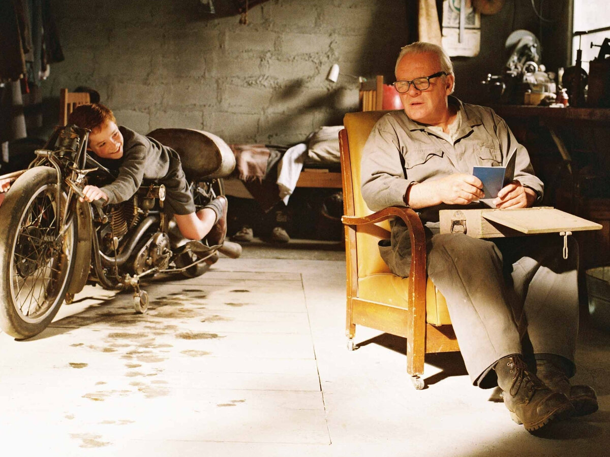 кадр из фильма "Самый быстрый Indian". фото взято из сети интернет