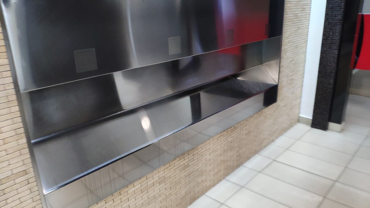 Огромная сушилка для рук, листайте >>>