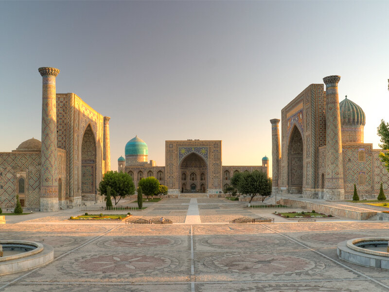 Вид на площадь Регистан