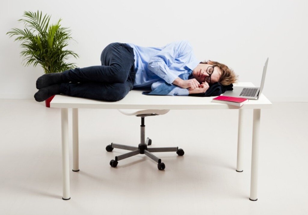 Рабочее место. Знаки жизни