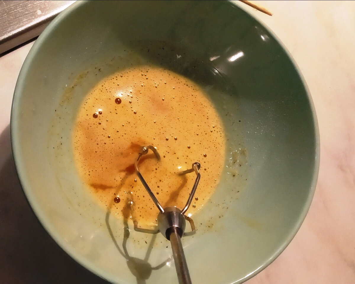 желтков мало, но надо постараться